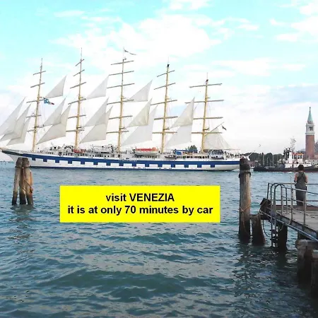 Lucerna At Sabbiadoro Apartamento *